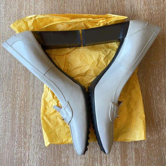 Tod’s Women’s Leather Gray Block Black Heel Size 38 - Picture 6 of 14